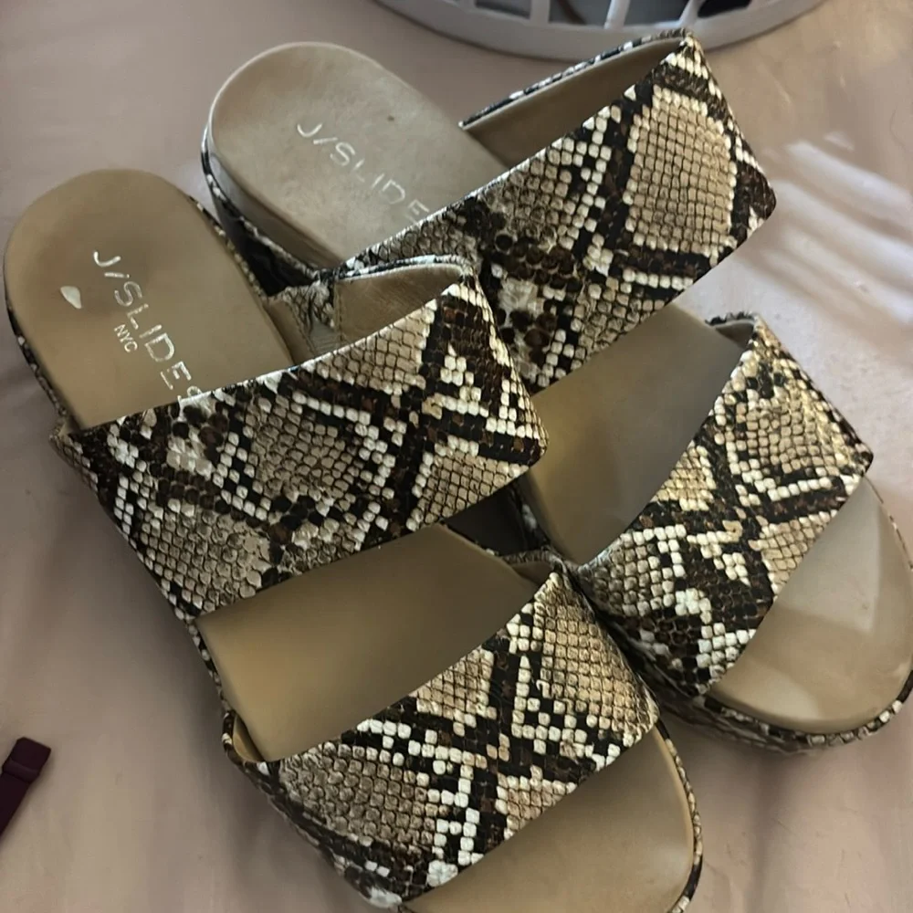 Chunky snakeskin heels